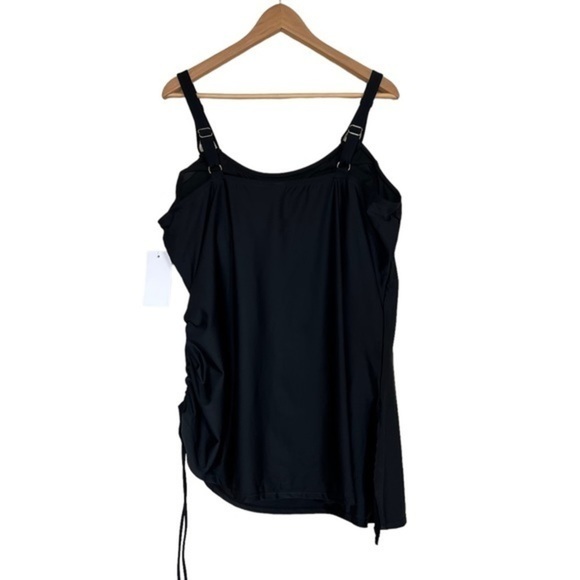 Meet Curve Black Classic Adjustable Stretch Straps One Piece Swimsuit. - Picture 5 of 16